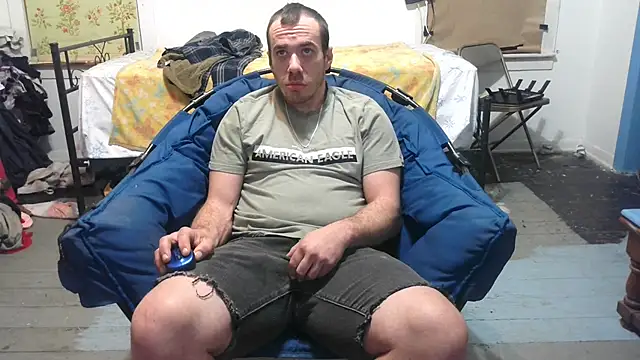 Snapshot of ScubaStevex chatting on 18, 2, 2025 ScubaStevex online show from 18, 2, 2025