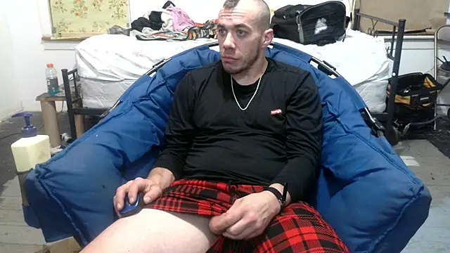 Snapshot of ScubaStevex chatting on 25, 2, 2025 ScubaStevex online show from 25, 2, 2025