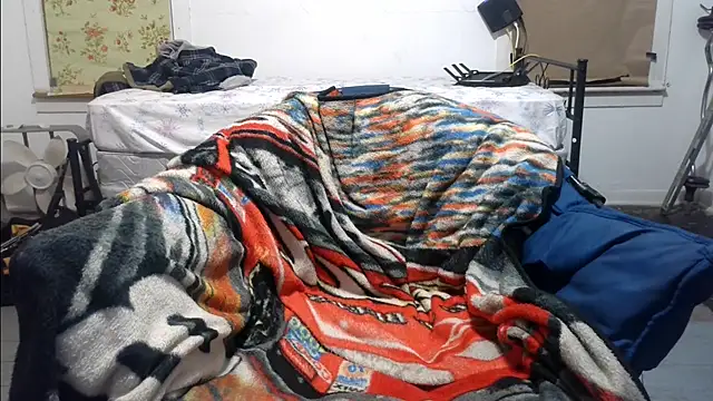 Snapshot of ScubaStevex chatting on 1, 3, 2025 ScubaStevex online show from 1, 3, 2025