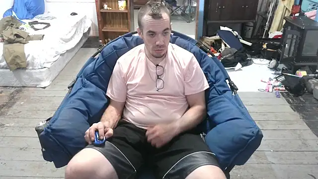 Snapshot of ScubaStevex chatting on 20, 3, 2025 ScubaStevex online show from 20, 3, 2025