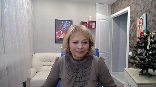 Milla Cutie18 online show from 6, 1, 2025