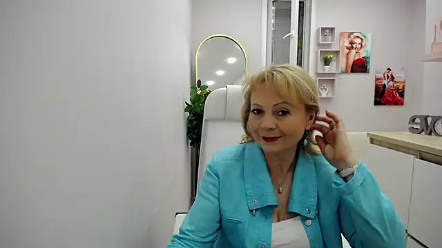 Milla Cutie18 online show from 21, 5, 2026