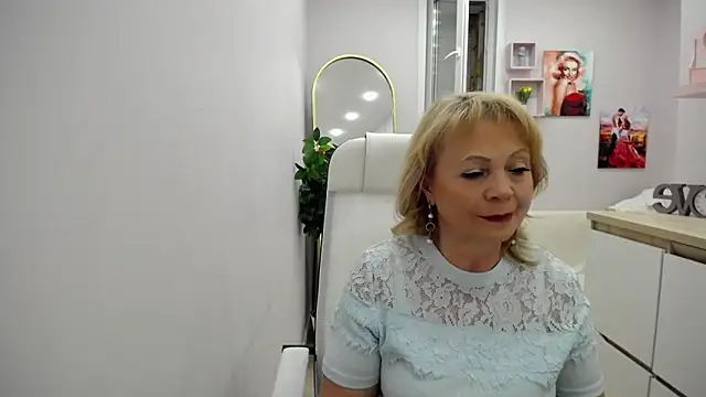Milla Cutie18 online show from 22, 5, 2026
