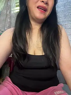 Snapshot of Basabetnga chatting on 3, 10, 2025 Basabetnga online show from 3, 10, 2025