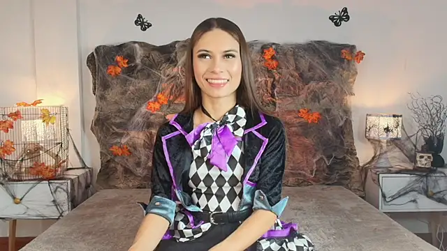 NicolMiller4 online show from 2, 10, 2025