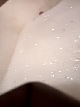 Snapshot of Lexwelll chatting on 17, 3, 2025 Lexwelll online show from 17, 3, 2025