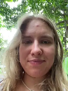 fluffy bunnyxxx online show from 27, 12, 2024