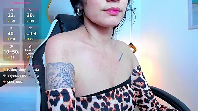 Snapshot of elissa_iris chatting on 8, 3, 2025 elissa iris online show from 8, 3, 2025