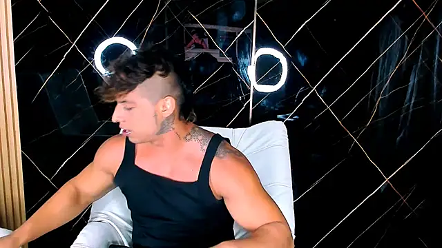 Owen Muzcle online show from 2, 10, 2025