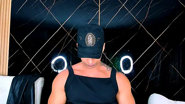 Owen Muzcle online show from 10, 10, 2025