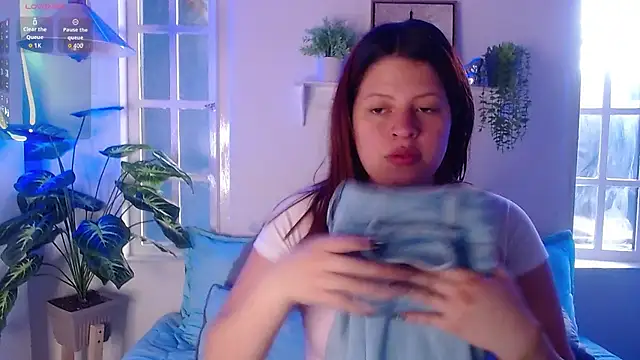 ShyVibes  online show from 19, 9, 2025