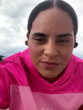 Violetrousse online show from 3, 11, 2025