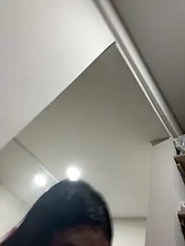 alissonfernandez  online show from 26, 1, 2025