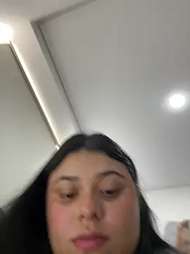 alissonfernandez  online show from 12, 3, 2025