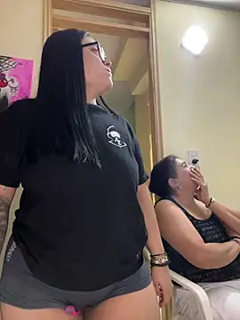 alissonfernandez  online show from 19, 11, 2025