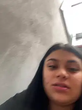 alissonfernandez  online show from 18, 6, 2026