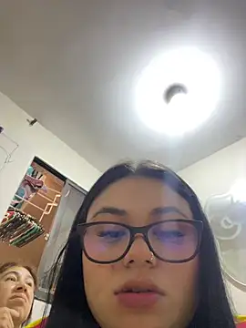 alissonfernandez  online show from 23, 6, 2026