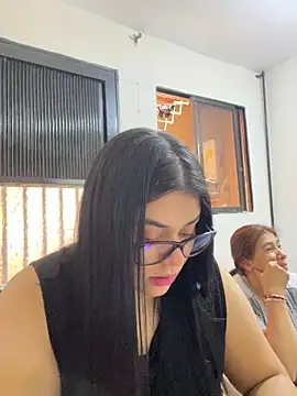 alissonfernandez  online show from 26, 6, 2026
