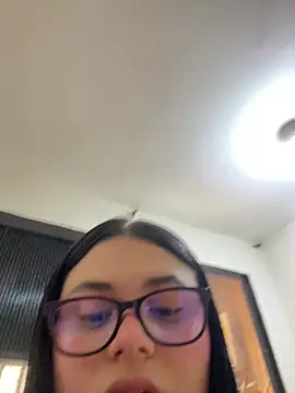 alissonfernandez  online show from 20, 7, 2026