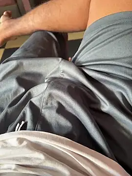 Desiboy   21 online show from 15, 12, 2024