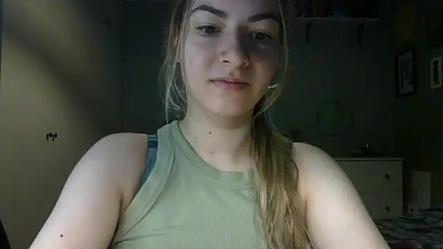 Snapshot of ROSIEx_sweet chatting on 21, 5, 2026 ROSIEx sweet online show from 21, 5, 2026
