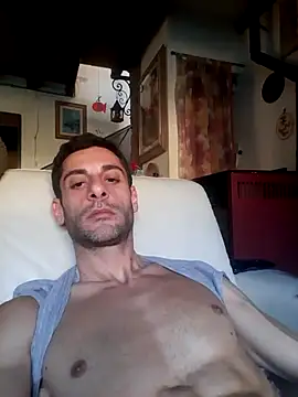 MrTamburine22 online show from 2, 12, 2024