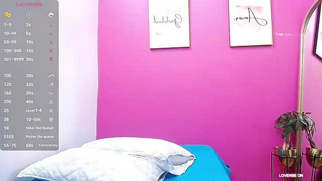 Snapshot of hornybarelylegalgirl chatting on 19, 3, 2025 hornybarelylegalgirl online show from 19, 3, 2025