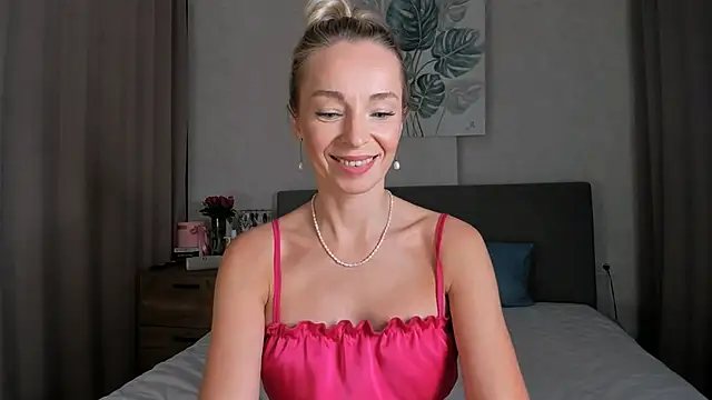 Snapshot of bubbling_crush chatting on 20, 10, 2025 bubbling crush online show from 20, 10, 2025