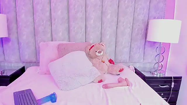 CoralHarmon online show from 26, 1, 2025