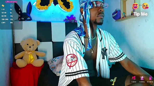 Aroonpapisex online show from 23, 3, 2026