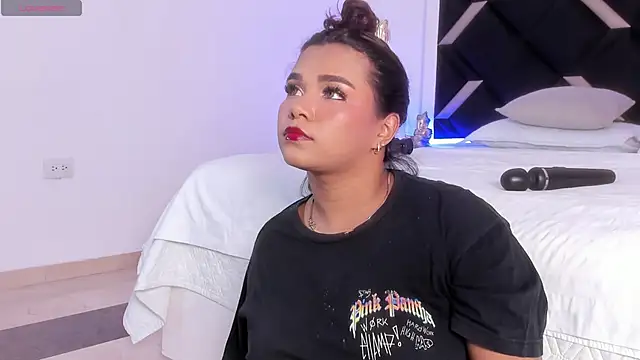 Carolina Evanss online show from 31, 5, 2026
