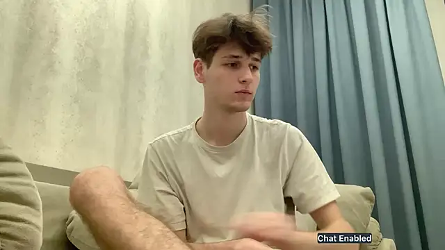Snapshot of cutie_guys chatting on 4, 12, 2024 cutie guys online show from 4, 12, 2024