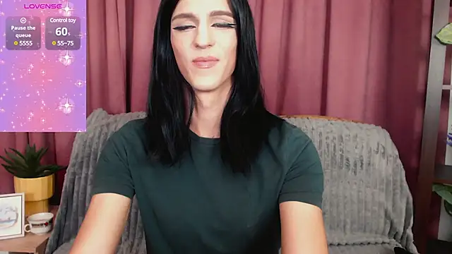 Snapshot of _CRYSTAL_tgirl chatting on 12, 12, 2024 CRYSTAL tgirl online show from 12, 12, 2024