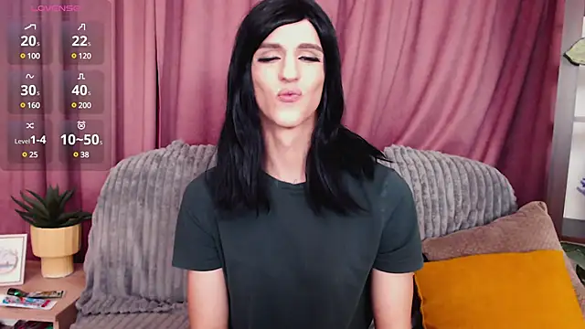 Snapshot of _CRYSTAL_tgirl chatting on 18, 12, 2024 CRYSTAL tgirl online show from 18, 12, 2024