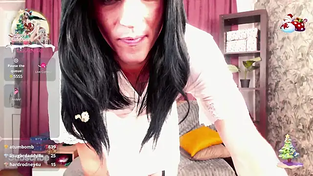 Snapshot of _CRYSTAL_tgirl chatting on 25, 12, 2024 CRYSTAL tgirl online show from 25, 12, 2024