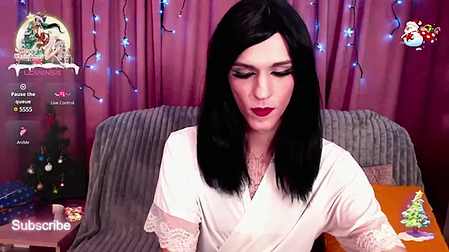 Snapshot of _CRYSTAL_tgirl chatting on 7, 1, 2025 CRYSTAL tgirl online show from 7, 1, 2025