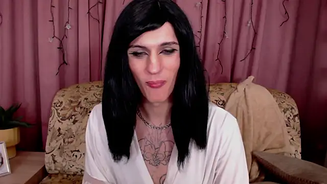 Snapshot of _CRYSTAL_tgirl chatting on 6, 2, 2025 CRYSTAL tgirl online show from 6, 2, 2025