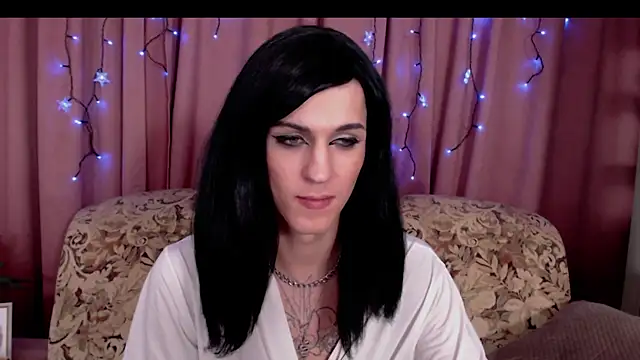 Snapshot of _CRYSTAL_tgirl chatting on 8, 2, 2025 CRYSTAL tgirl online show from 8, 2, 2025