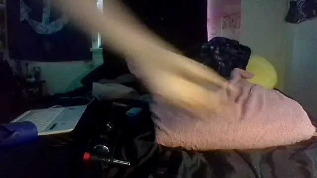 Snapshot of ATwinkie chatting on 22, 2, 2025 ATwinkie online show from 22, 2, 2025