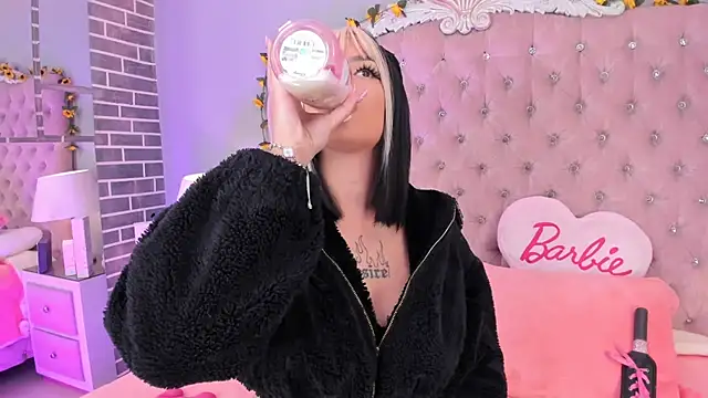 MadissonRey online show from 19, 3, 2026