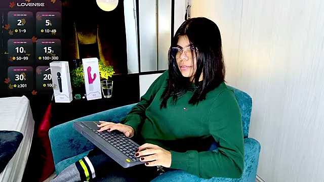 cutehanna1 online show from 29, 9, 2025