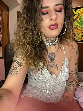 BlazyKitsune- online show from 1, 3, 2025