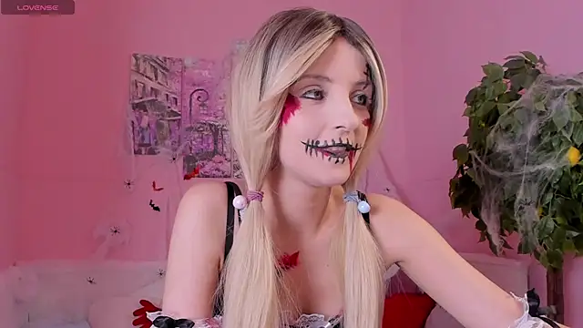 Katty Lights online show from 31, 10, 2025