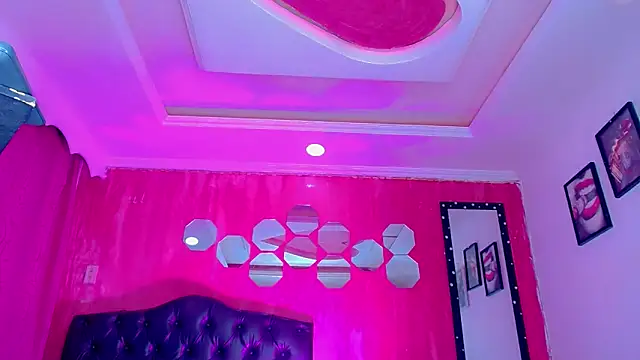 Snapshot of TiffanyMackensyy chatting on 26, 2, 2026 TiffanyMackensyy online show from 26, 2, 2026