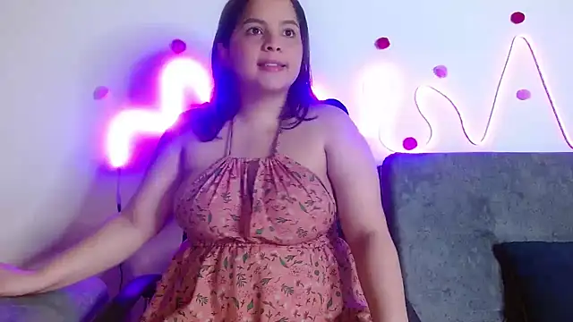 sophia cute1 1 online show from 18, 9, 2025