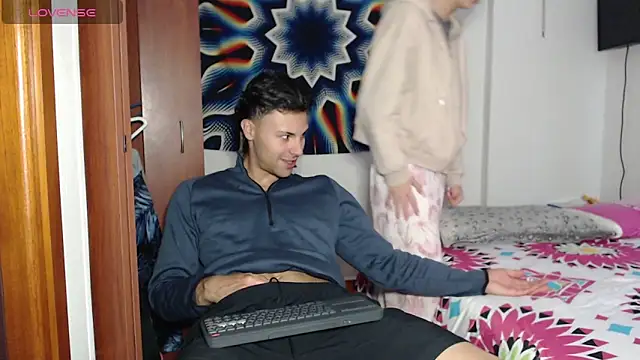 AshleyandTyler online show from 23, 12, 2024