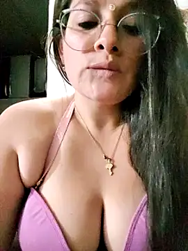 Neve Collins online show from 24, 12, 2024