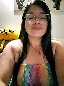 Neve Collins online show from 1, 2, 2025