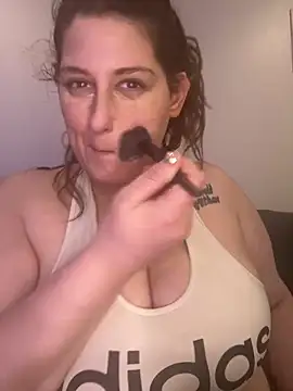 delinadelray online show from 15, 3, 2025