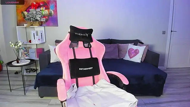 BritneyLix online show from 28, 1, 2025